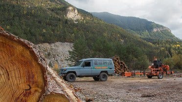Year-round sawmilling in Haut-Verdon valley with the Wood-Mizer LT70 portable sawmill